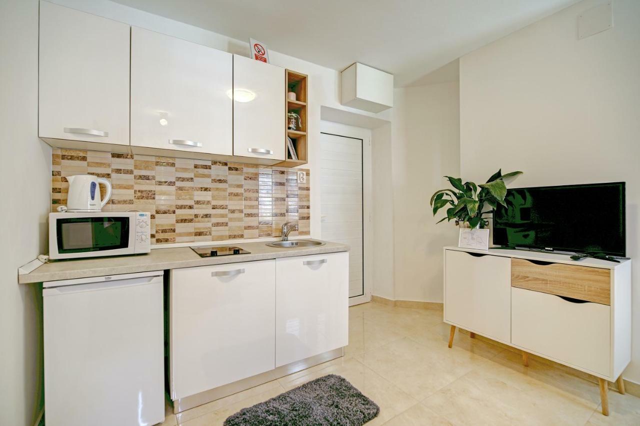 Studio Apartments Kalma ดูบรอฟนิก ภายนอก รูปภาพ